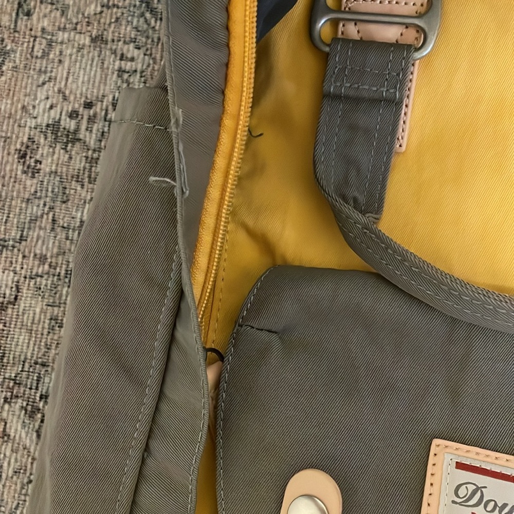 Doughnut Macaroon Backpack - Picture 5 of 6